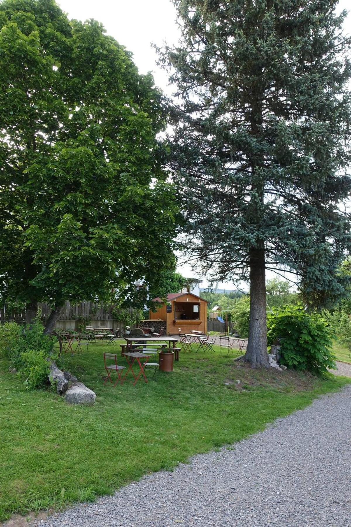 Blick In Den Garten Holzschlag Екстериор снимка